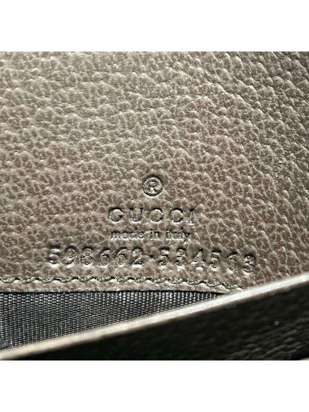 Gucci Office GG Wallet Supreme Bifold Leather - Picture 4 of 9